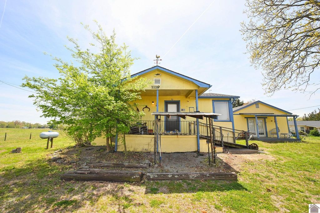 1119 Rowlett Trail, Murray, KY 42071