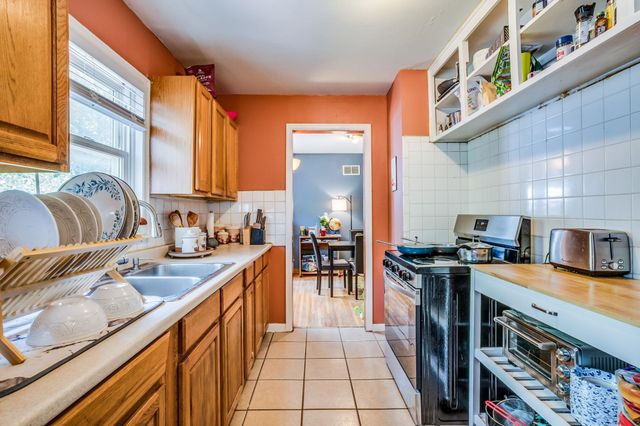 870 S Watson Lane, Wichita, KS 67207