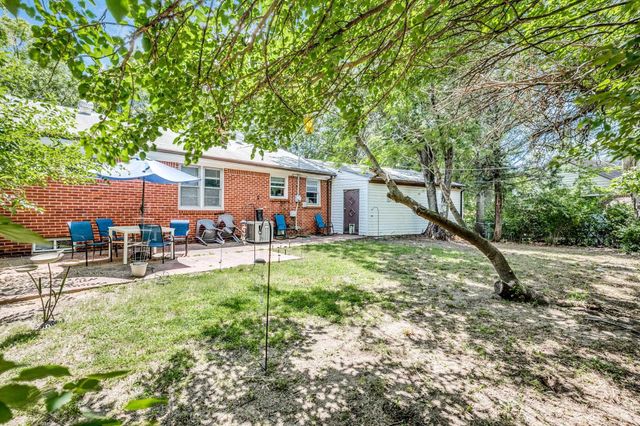 870 S Watson Lane, Wichita, KS 67207