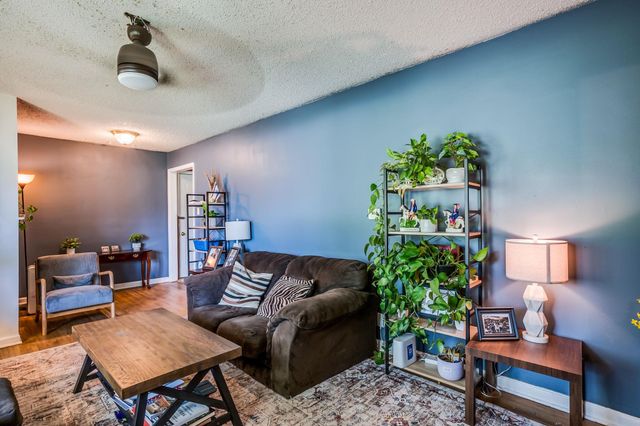 870 S Watson Lane, Wichita, KS 67207