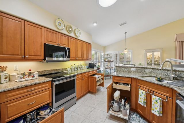 1433 ARECA PALM DRIVE, Port Orange, FL 32128