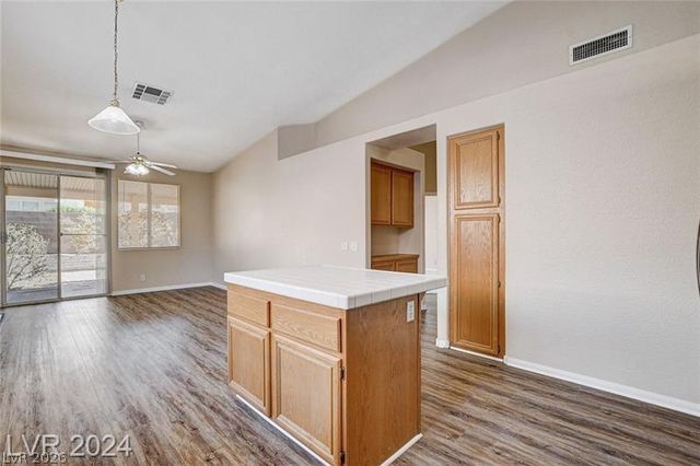 9625 Bending River Avenue, Las Vegas, NV 89129