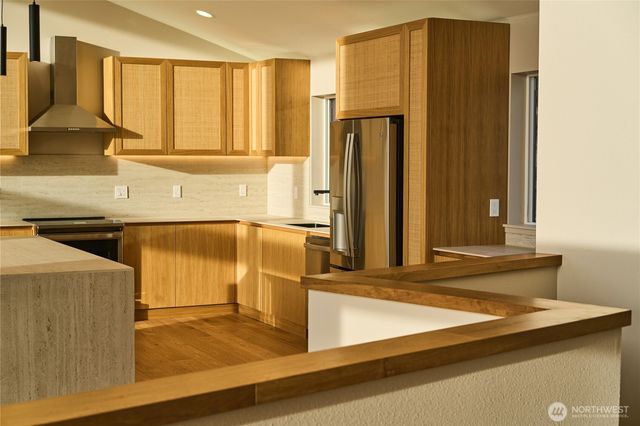 27208 J Lane, Ocean Park, WA 98640