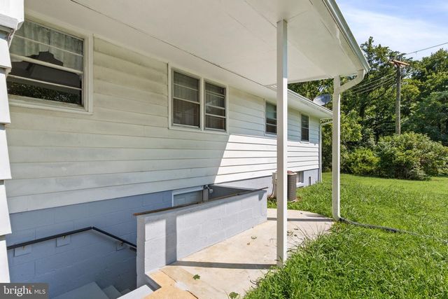 46 BETHEL CHURCH RD, Fredericksburg, VA 22405