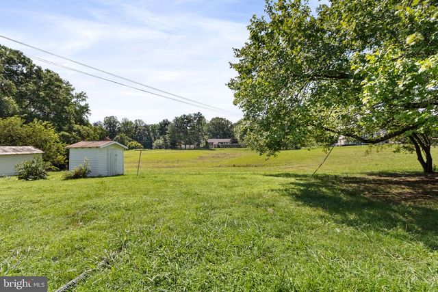 46 BETHEL CHURCH RD, Fredericksburg, VA 22405