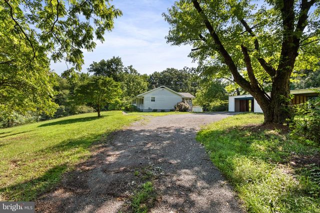 46 BETHEL CHURCH RD, Fredericksburg, VA 22405