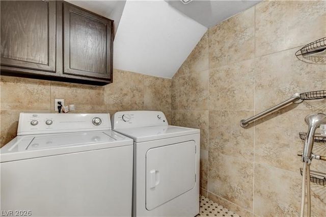 5320 Desert Blossom Road, Las Vegas, NV 89107