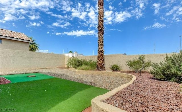 5320 Desert Blossom Road, Las Vegas, NV 89107
