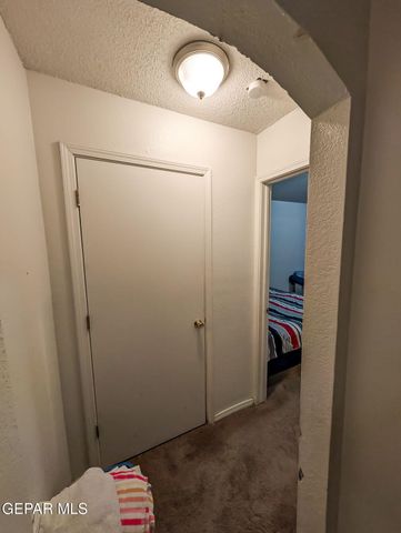 9127 BUR OAK Circle, El Paso, TX 79907