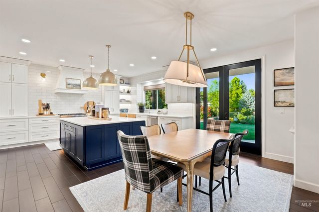 1100 S Arbor Island Way, Eagle, ID 83616