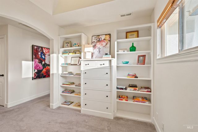 1100 S Arbor Island Way, Eagle, ID 83616