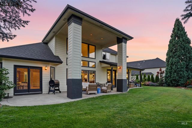 1100 S Arbor Island Way, Eagle, ID 83616