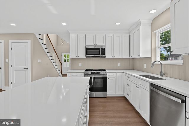 35 PAWNEE RD, Somerdale, NJ 08083