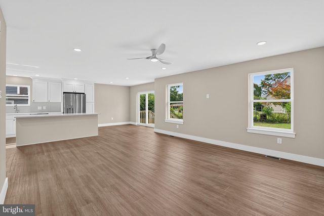 35 PAWNEE RD, Somerdale, NJ 08083