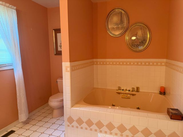 30 Black River Rd, Gilbertsville, KY 42044