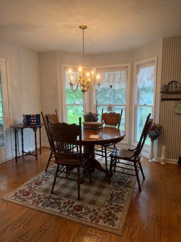 30 Black River Rd, Gilbertsville, KY 42044