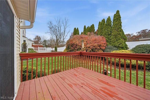 6686 Hogan Way NW, Canton, OH 44718