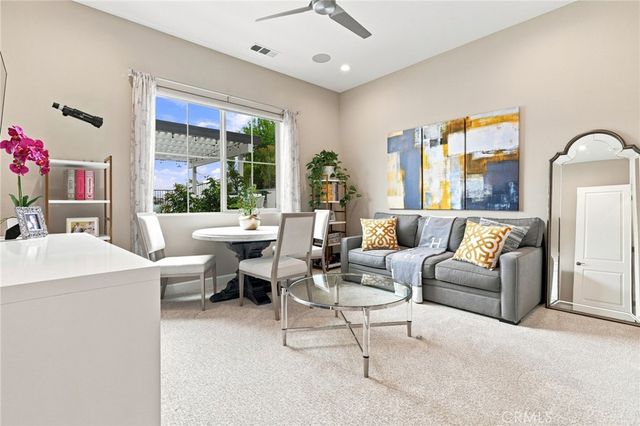 24357 W Clear Creek, West Hills, CA 91304