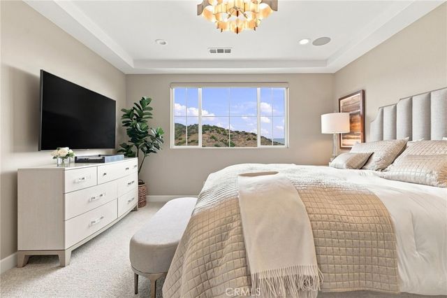 24357 W Clear Creek, West Hills, CA 91304