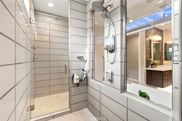 24357 W Clear Creek, West Hills, CA 91304