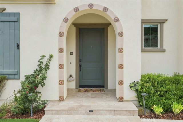 24357 W Clear Creek, West Hills, CA 91304