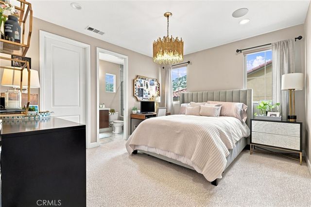 24357 W Clear Creek, West Hills, CA 91304
