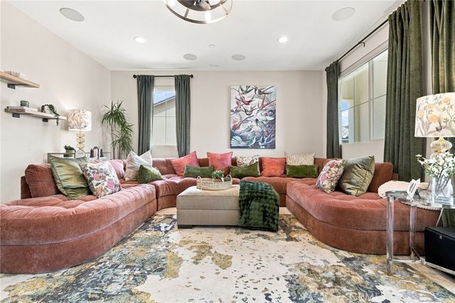 24357 W Clear Creek, West Hills, CA 91304