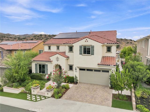 24357 W Clear Creek, West Hills, CA 91304