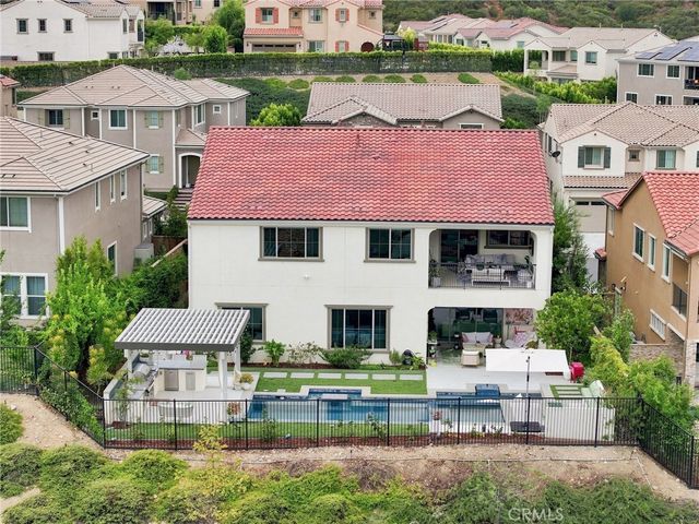 24357 W Clear Creek, West Hills, CA 91304