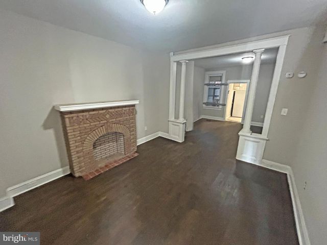 222 N HILTON ST, Baltimore, MD 21229