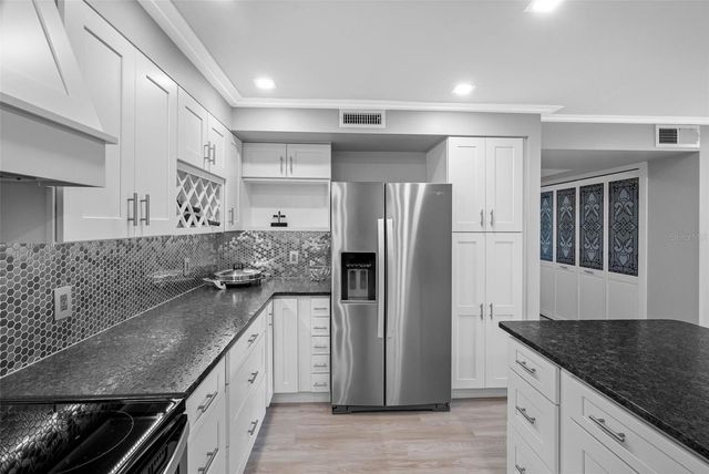 220 BELLEVIEW BOULEVARD 108, Belleair, FL 33756