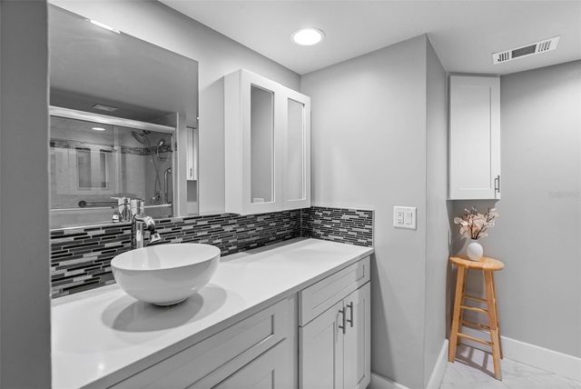 220 BELLEVIEW BOULEVARD 108, Belleair, FL 33756
