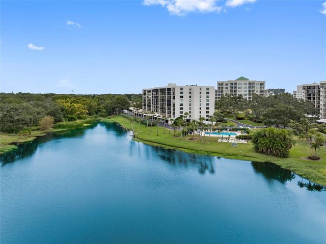 220 BELLEVIEW BOULEVARD 108, Belleair, FL 33756
