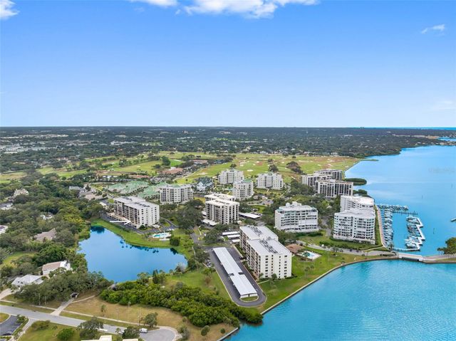 220 BELLEVIEW BOULEVARD 108, Belleair, FL 33756