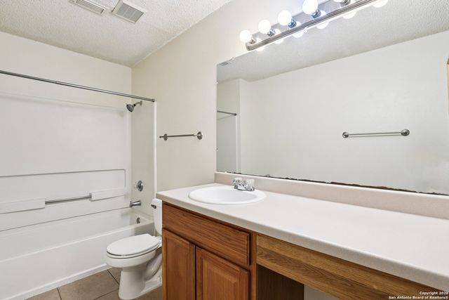 8330 Bent Meadow, Converse, TX 78109