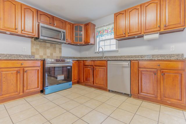 959 Lower Mill Road, Hixson, TN 37343