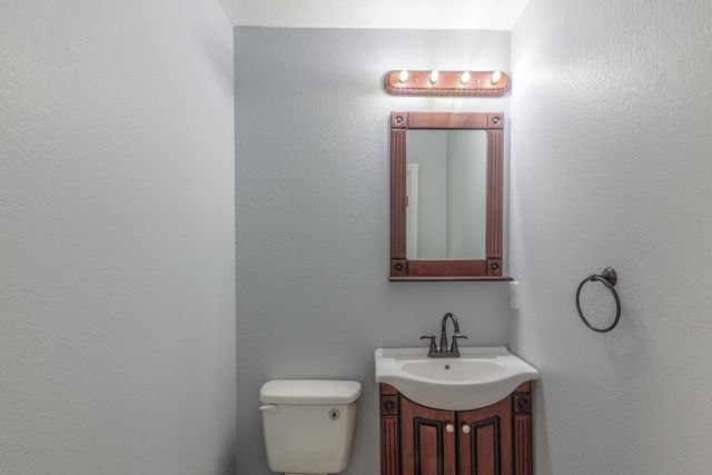 959 Lower Mill Road, Hixson, TN 37343