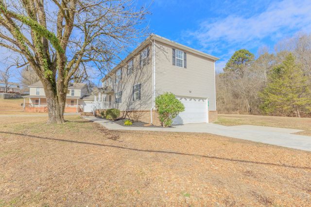 959 Lower Mill Road, Hixson, TN 37343