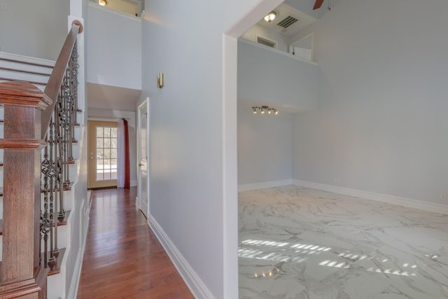 959 Lower Mill Road, Hixson, TN 37343