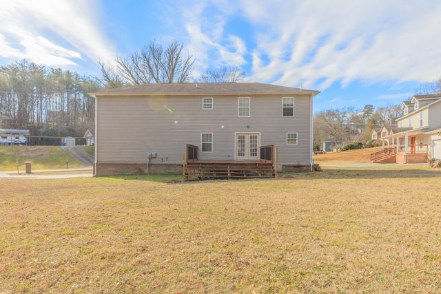959 Lower Mill Road, Hixson, TN 37343