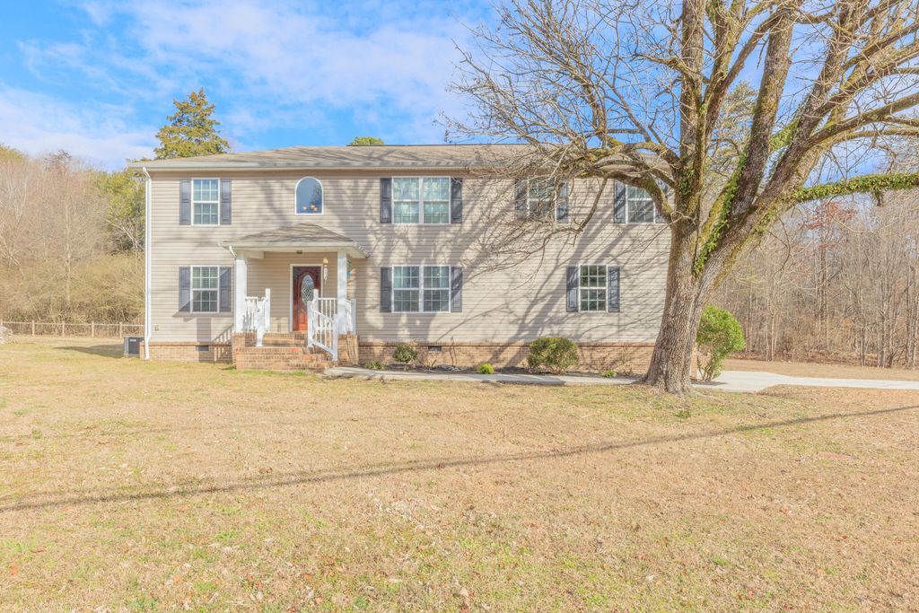 959 Lower Mill Road, Hixson, TN 37343