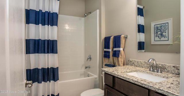437 Ocala Street SW, Palm Bay, FL 32908