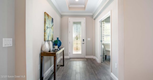 437 Ocala Street SW, Palm Bay, FL 32908