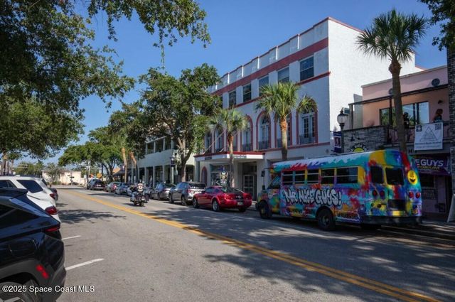 437 Ocala Street SW, Palm Bay, FL 32908