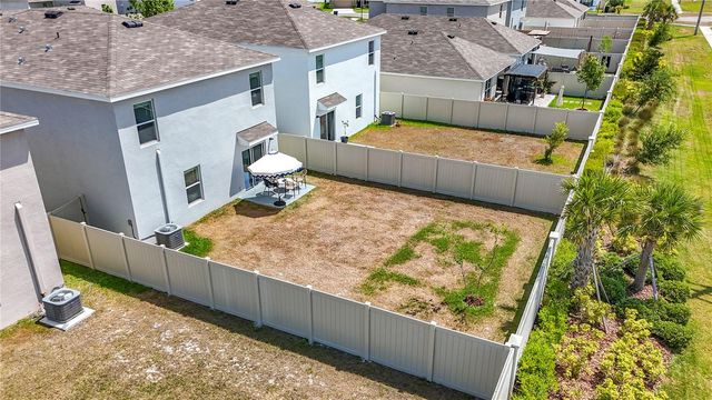 33568 BARBERRY LEAF WAY, Wesley Chapel, FL 33543