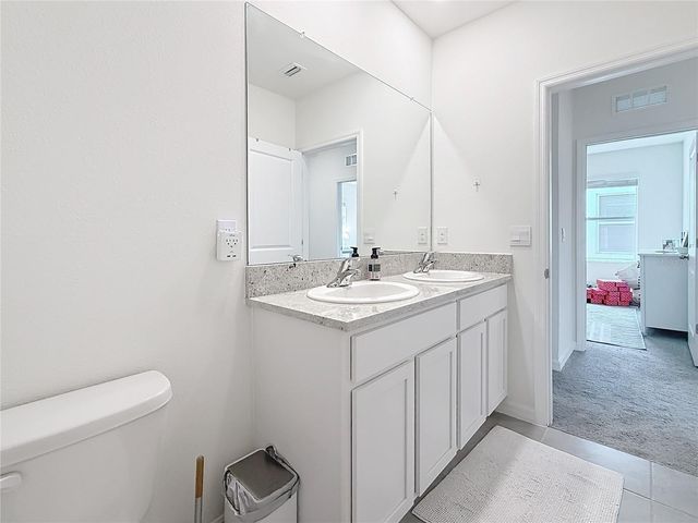 33568 BARBERRY LEAF WAY, Wesley Chapel, FL 33543