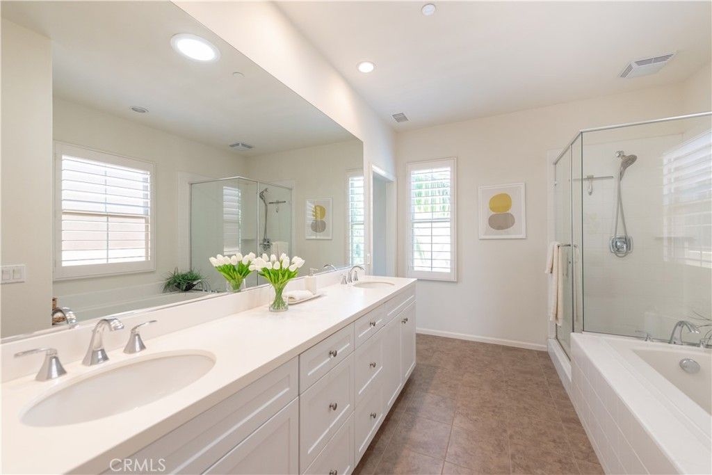Image 12 of property listing at 59 Fairymoss, Irvine, CA 92620