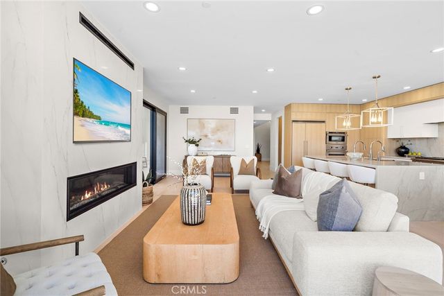 66 Cormorant, Newport Beach, CA 92660