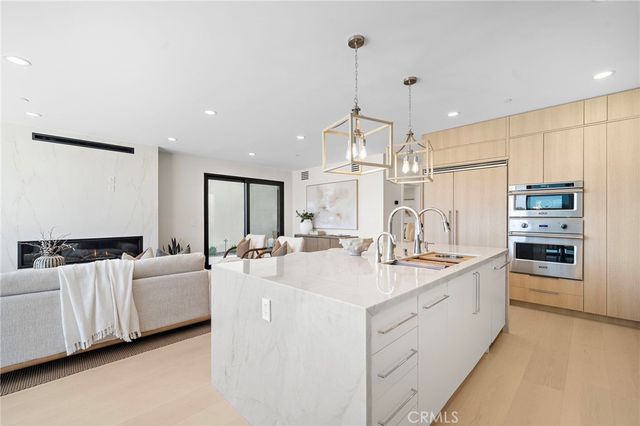 66 Cormorant, Newport Beach, CA 92660