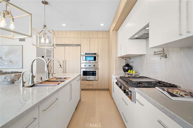 66 Cormorant, Newport Beach, CA 92660